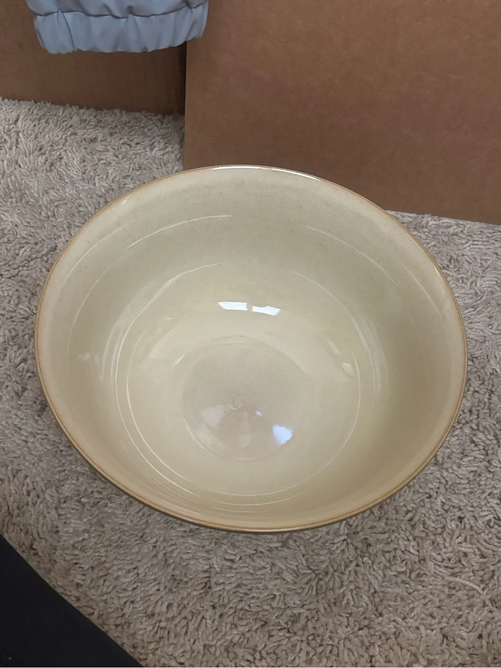 Mixing bowl